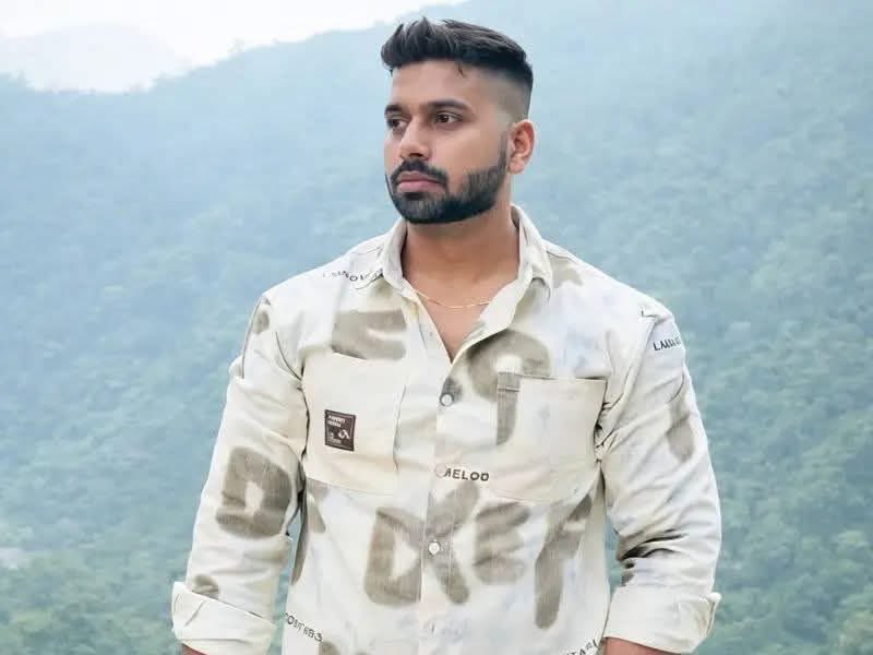 V I J A Y tweet media