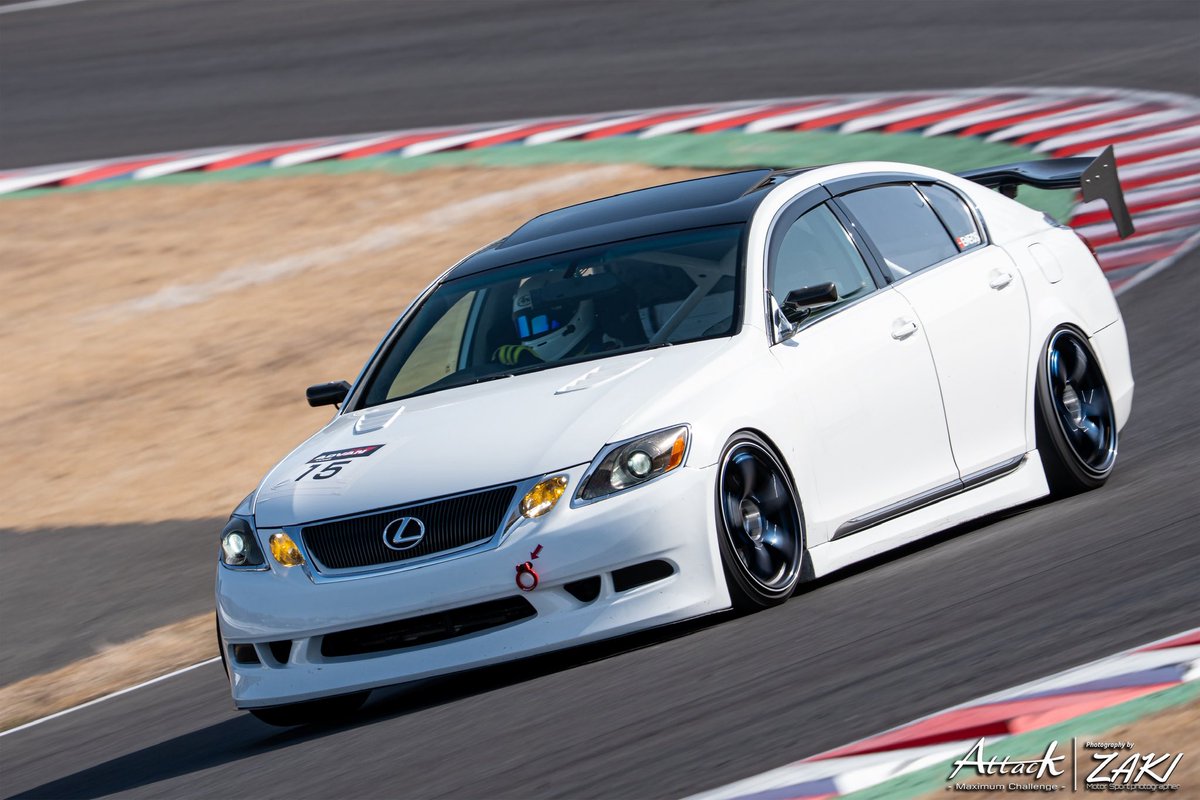 まままさき tweet media