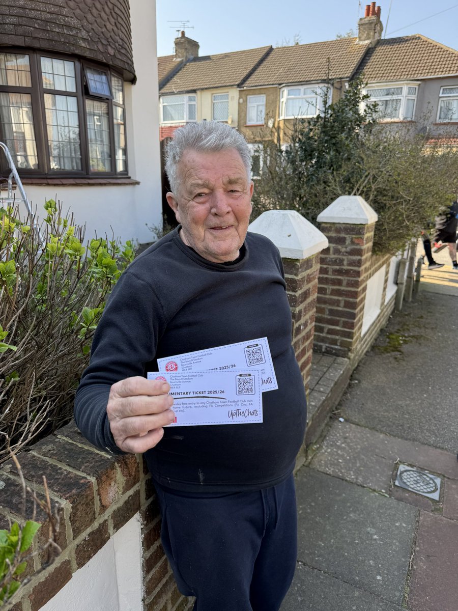 Chatham Town tweet media