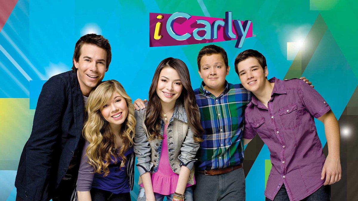 bruna jurídico iCarly tweet media