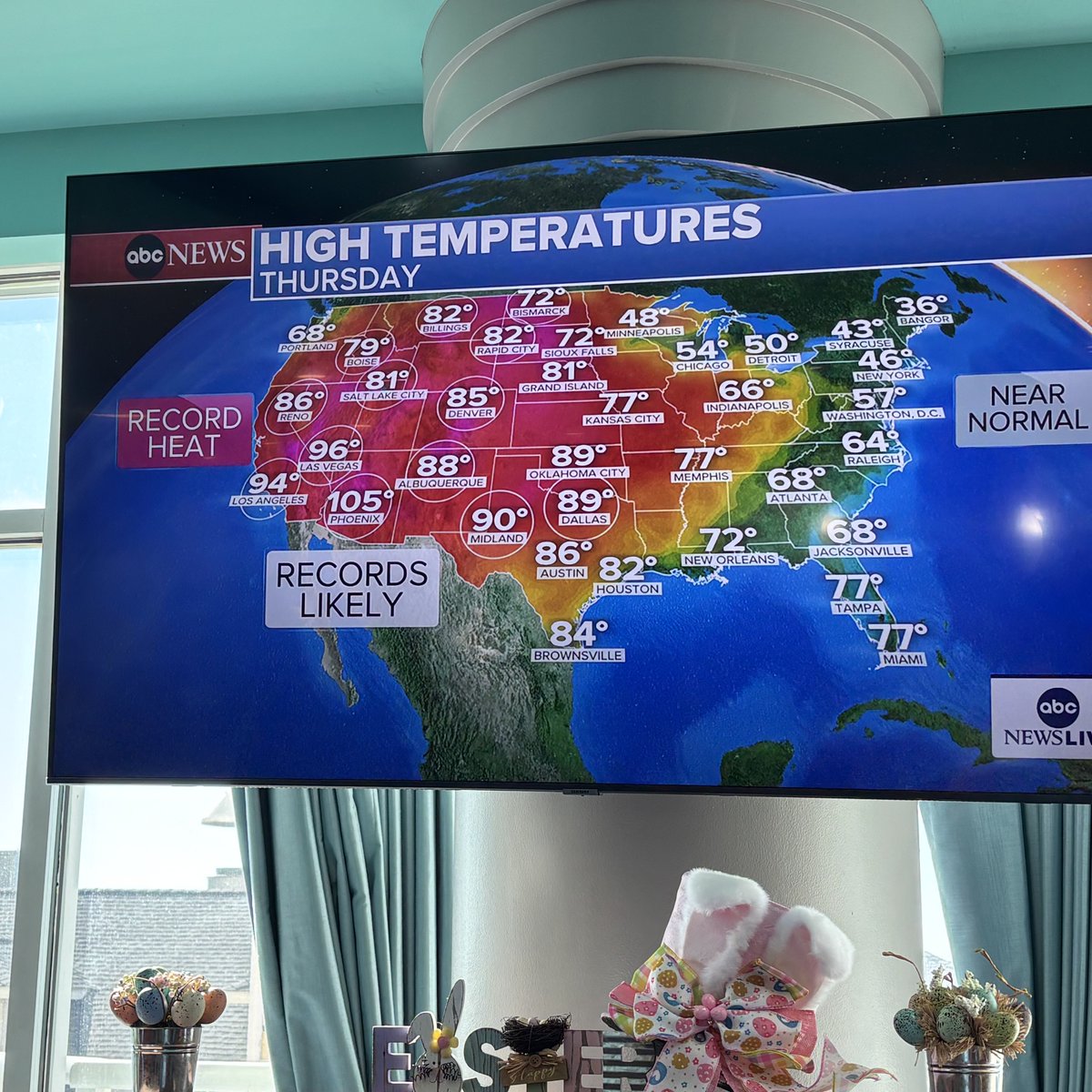 Lisa Pease tweet media