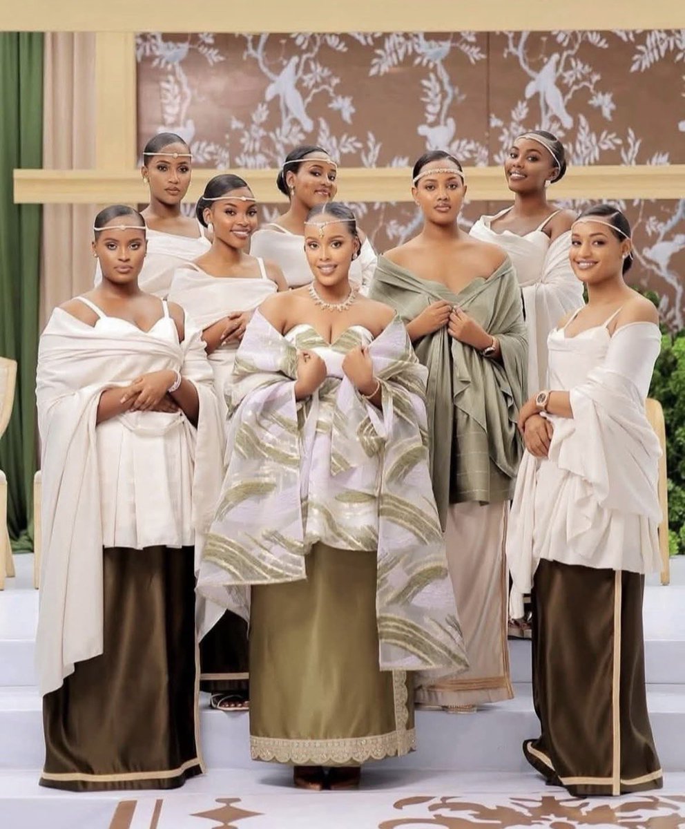 you aren’t qualified queen 𝕏 🤫 tweet media