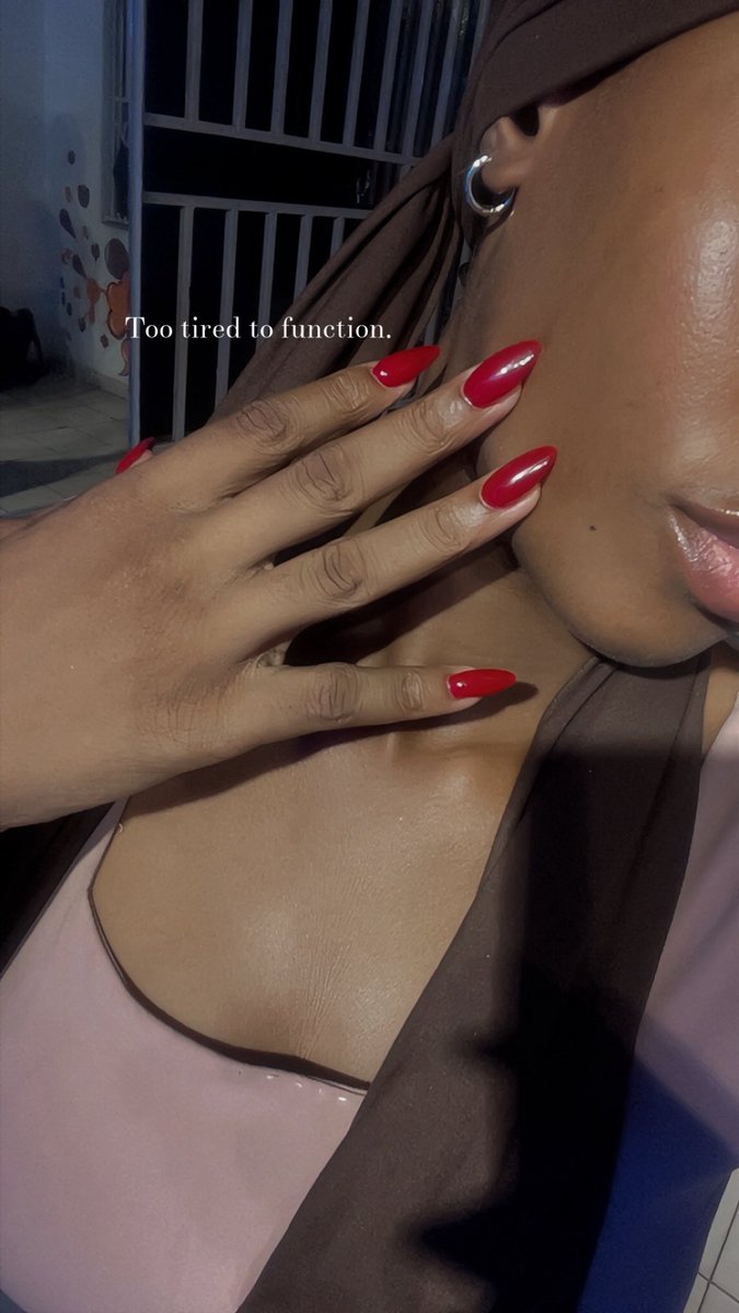 Tomii 💅 tweet media