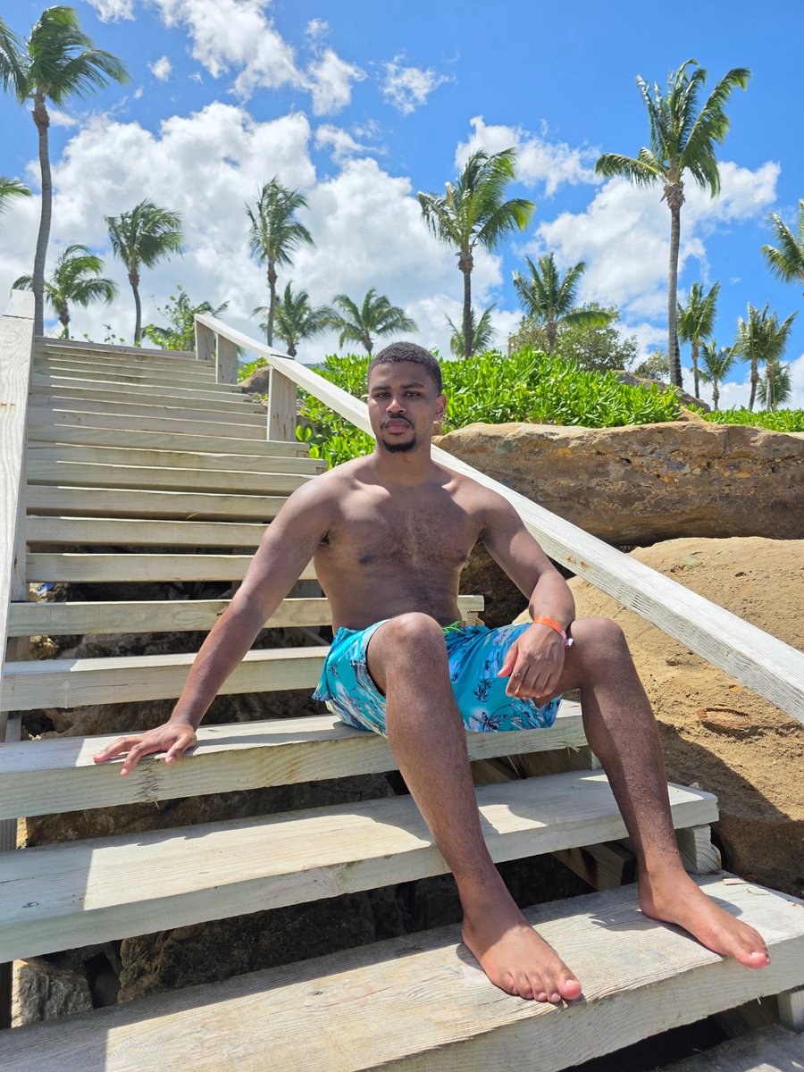 thankyouryan! tweet media