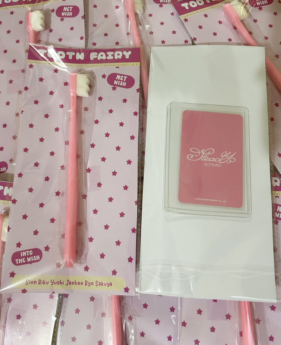 rinn ⋆𐙚₊˚⊹♡ // mention after DM tweet media