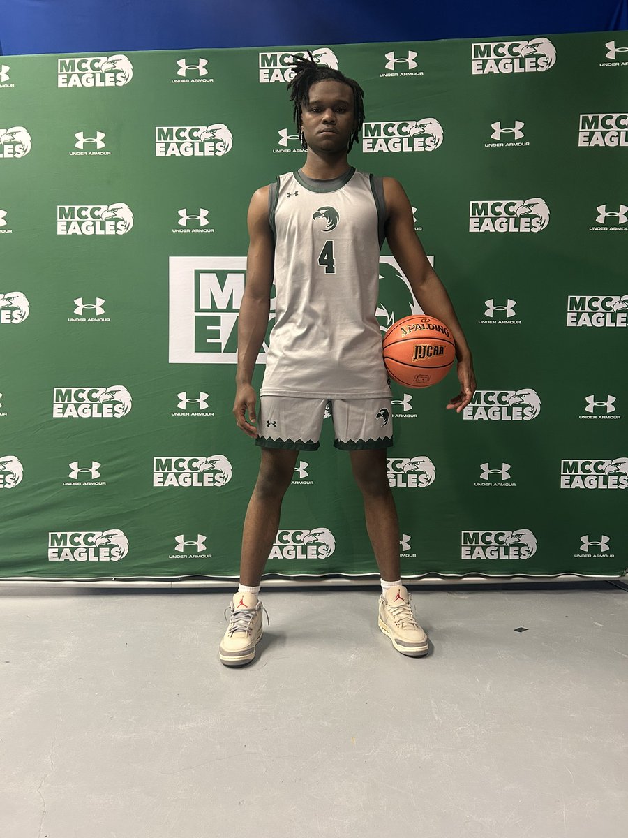 greattjaylyn's tweet photo. after a great visit and workout im blessed to receive an offer from Meridian Community College.Go Eagles !!💚🤍 @CCoachspoon @ewash311 https://t.co/ofzKKJV5G7