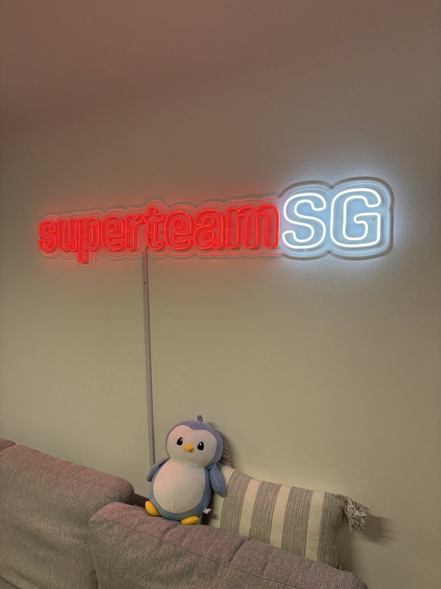 Zhuang, 庄 tweet media