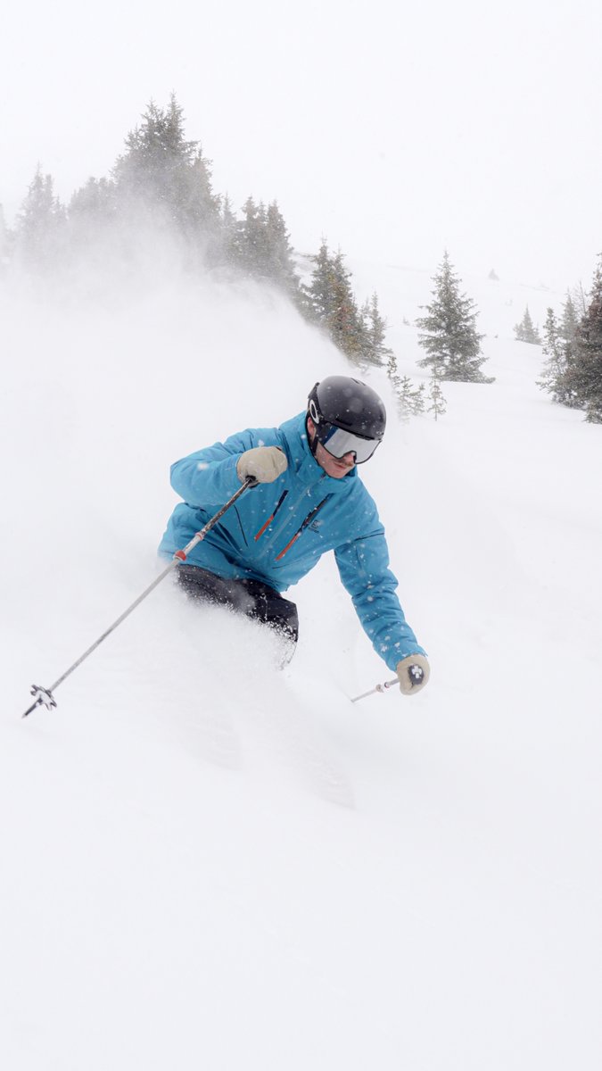 Sunshine Village tweet media