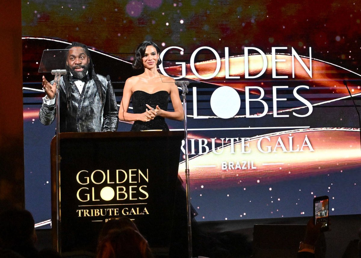 Bruna Marquezine Access tweet media