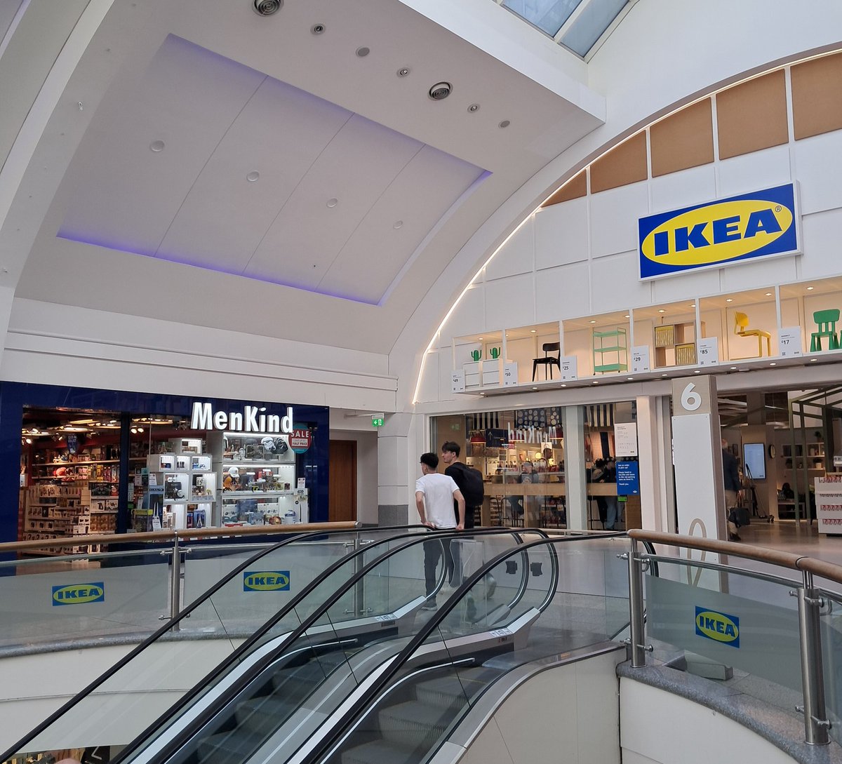 ankle monitors tweet media