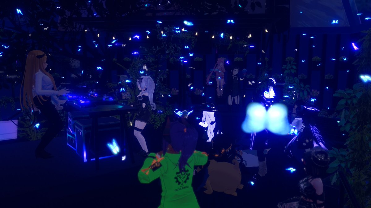 TY555888's tweet photo. 心地良い～♪
#luminograph_vrc #VRChat https://t.co/wTO6twKUmz