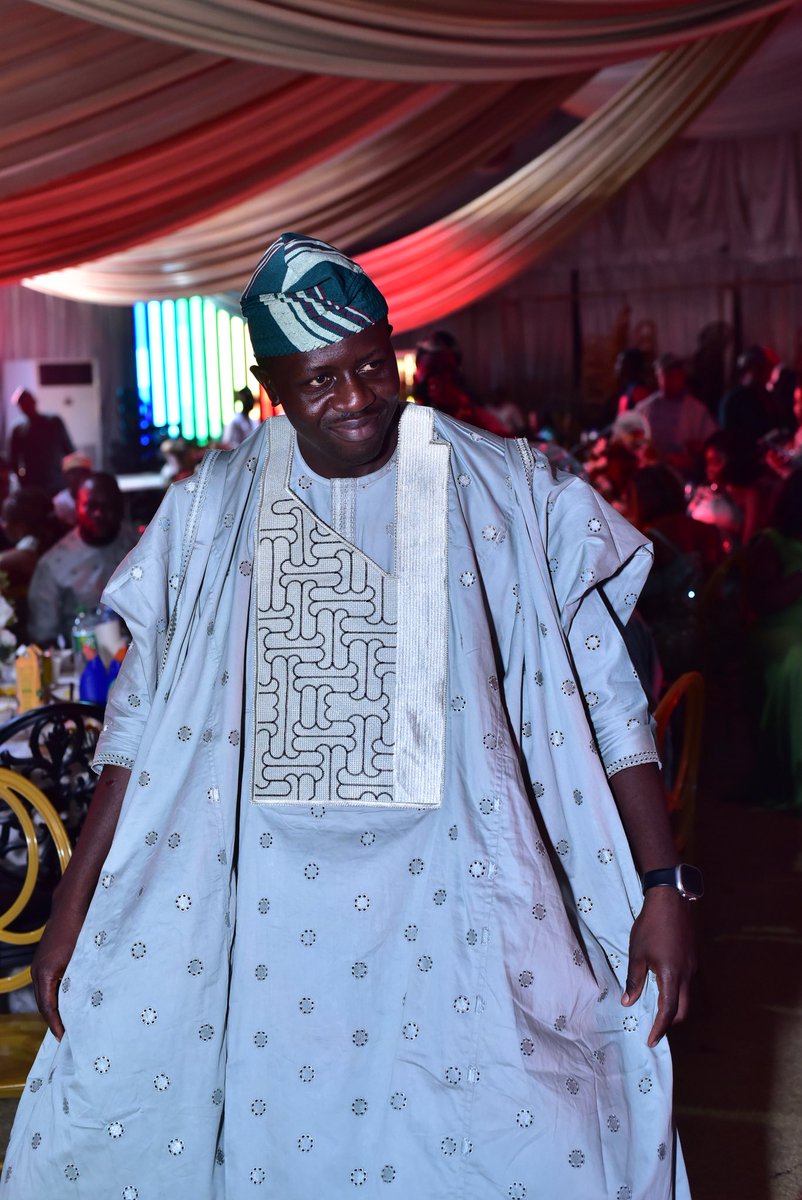 Jubril A. Gawat tweet media