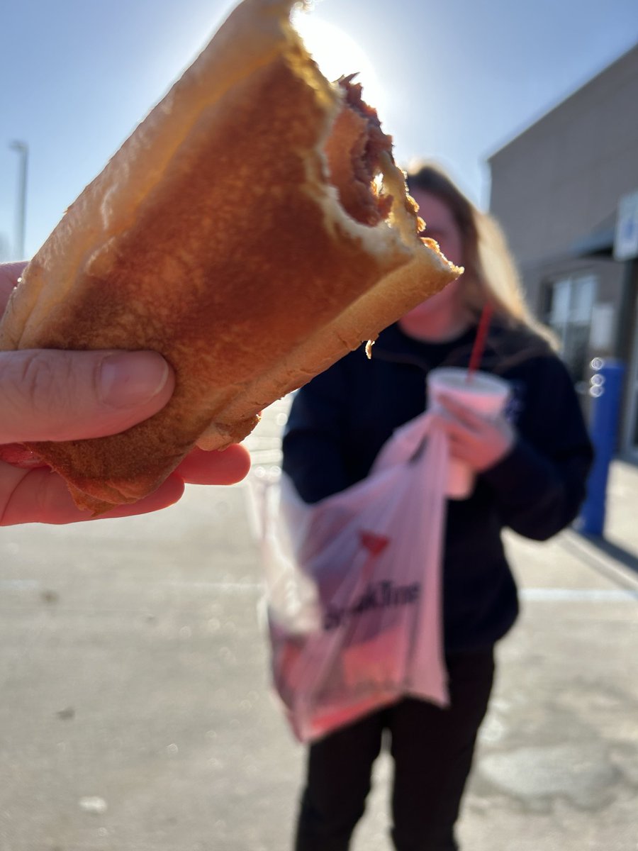 fey 🌸 tweet media