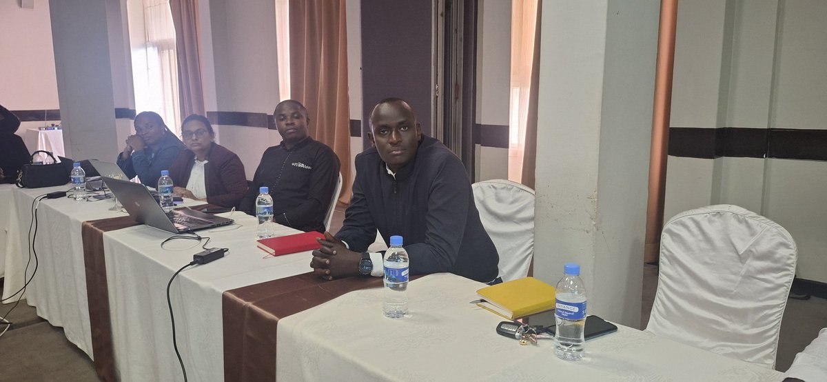 rwandastandards's tweet photo. Much appreciation for tremendous work put in by Technical Committee (RSB /TC 022) that develops standards on Nutrition and Foods for Special Dietary Uses; also serving as Mirror Committee to EAC TC 018 on the same scope. Thank you @WFP_Rwanda for support to this TC! #RwOX https://t.co/jPXWQgGp7E