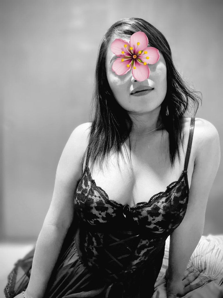 girlsimaginaria's tweet photo. Buenos dias 😈 https://t.co/74N6KFfb5z