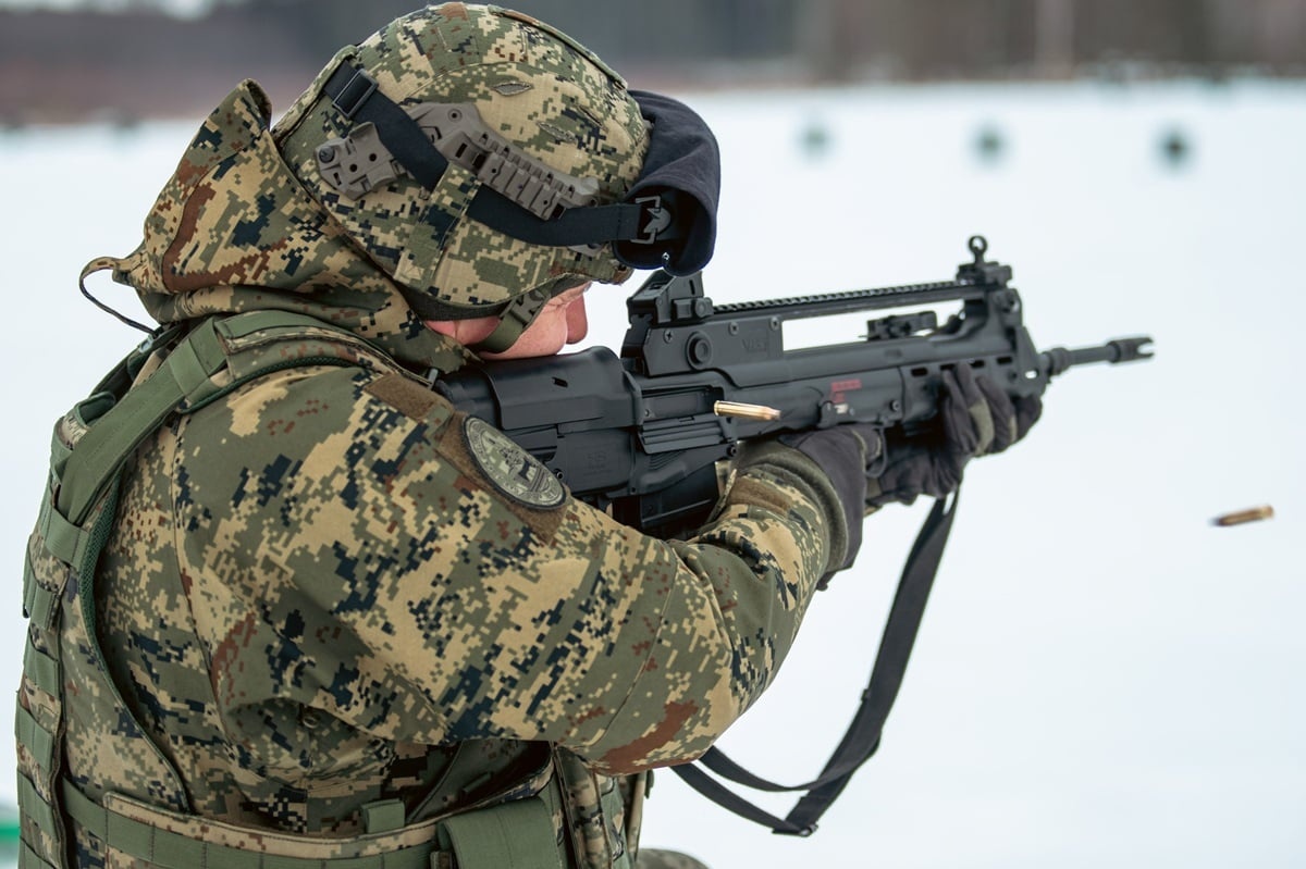 Guns.com tweet media