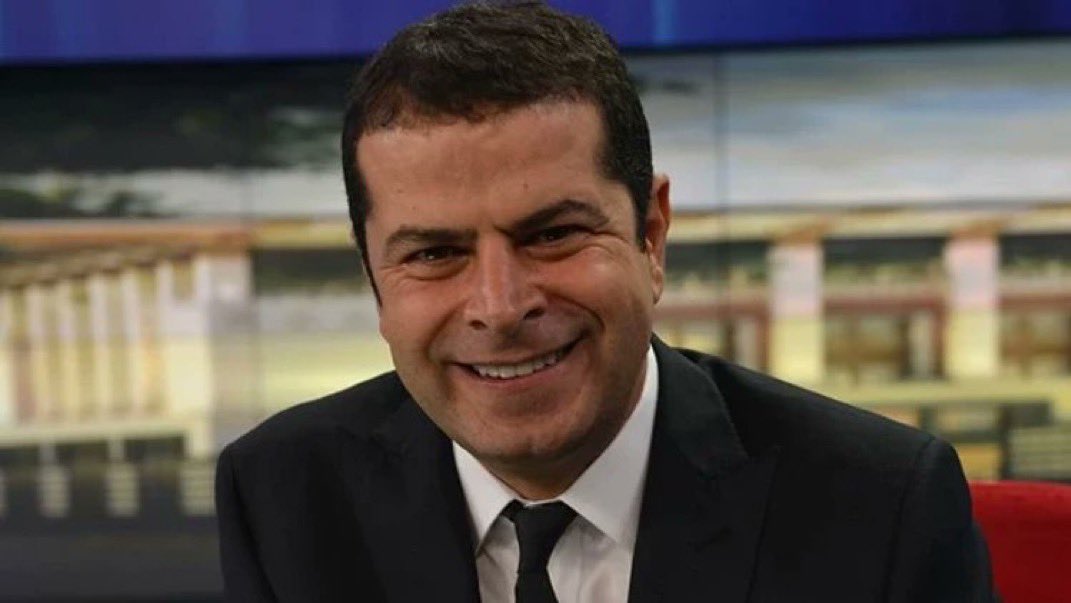 Cüneyt Özdemir, “Yarın seçim olsa AK Parti farkla kazanır” dedi, akademisyen Emrah Gülsunar yorumladı:

Bu tiplerin temel taktiği şu: CHP'ye haksız diyemiyorlar çünkü haksız değil ve öyle derlerse kendilerini takip eden muhalif kitleyi kaçırırlar. 

Onun yerine CHP'yi sürekli