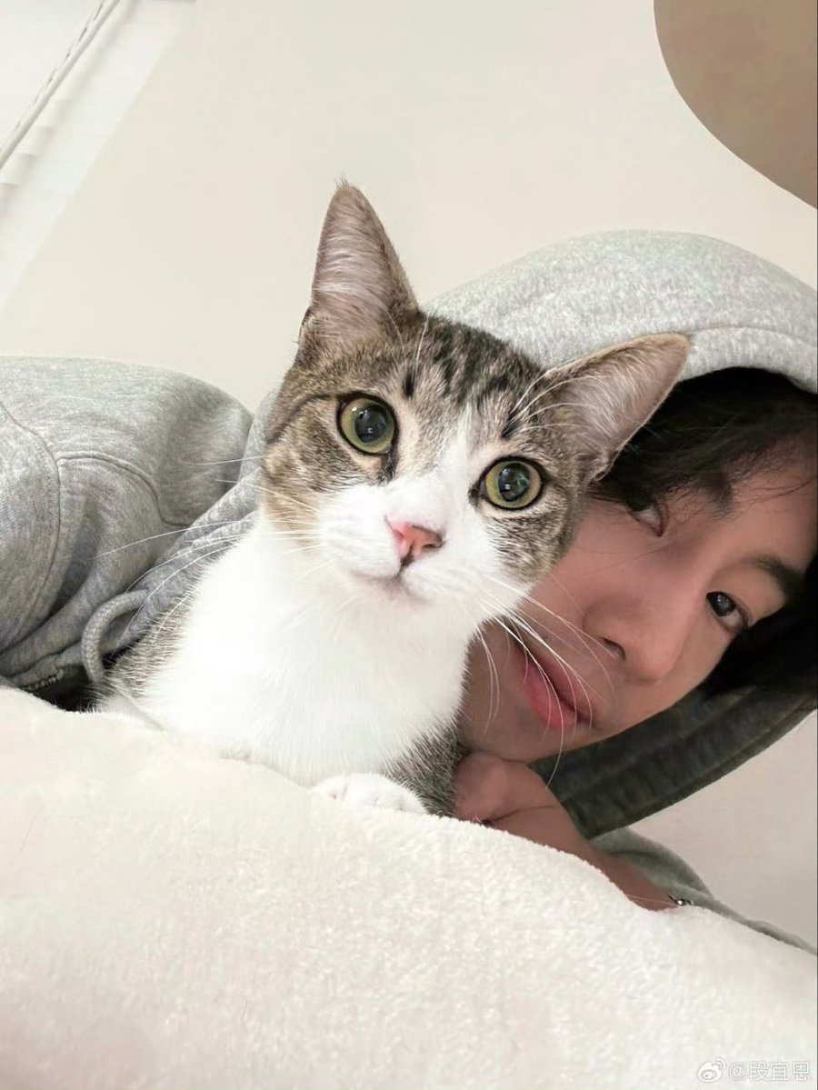 Mark Tuan Silhouette ยิ่งใหญ่ เกรียงไกร มาร์คต้วน tweet media