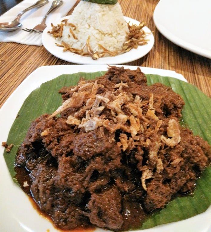 Elizabeth tweet media