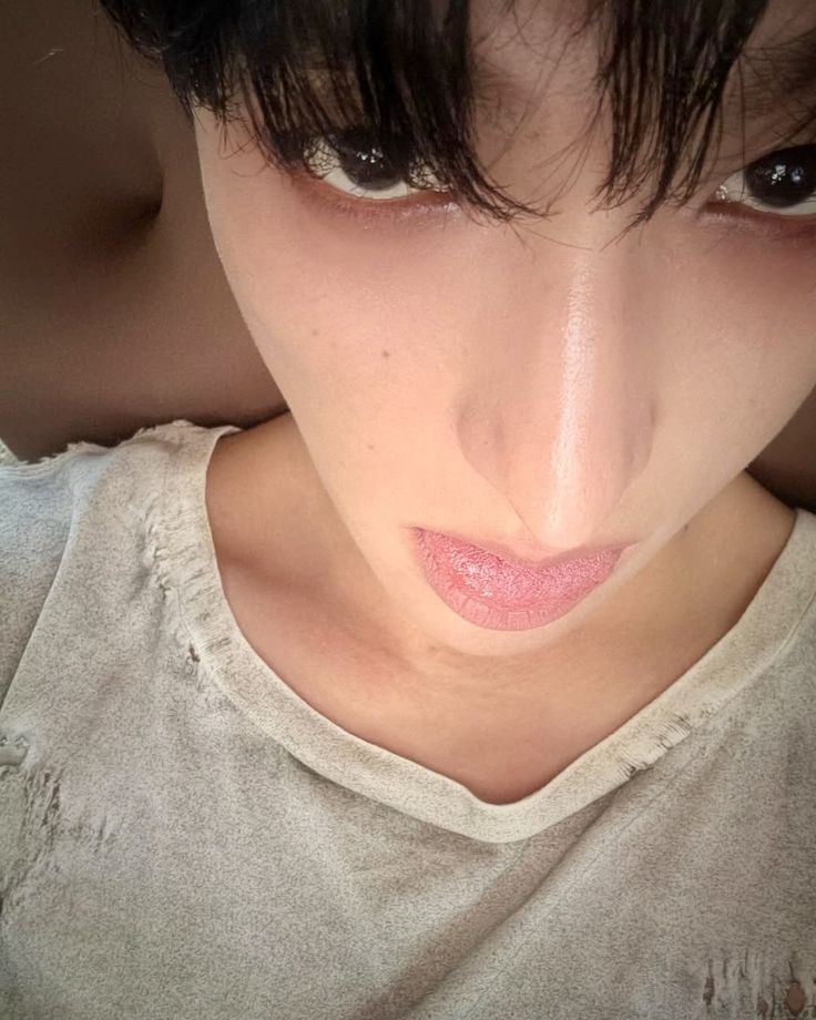 alee garlit tweet media