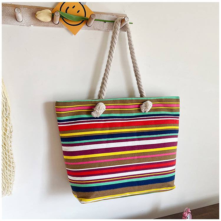 BlackLuna tweet media