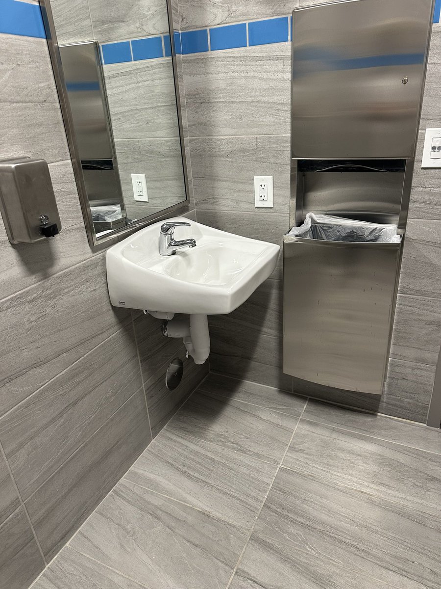 Ryan 🌷 tweet media