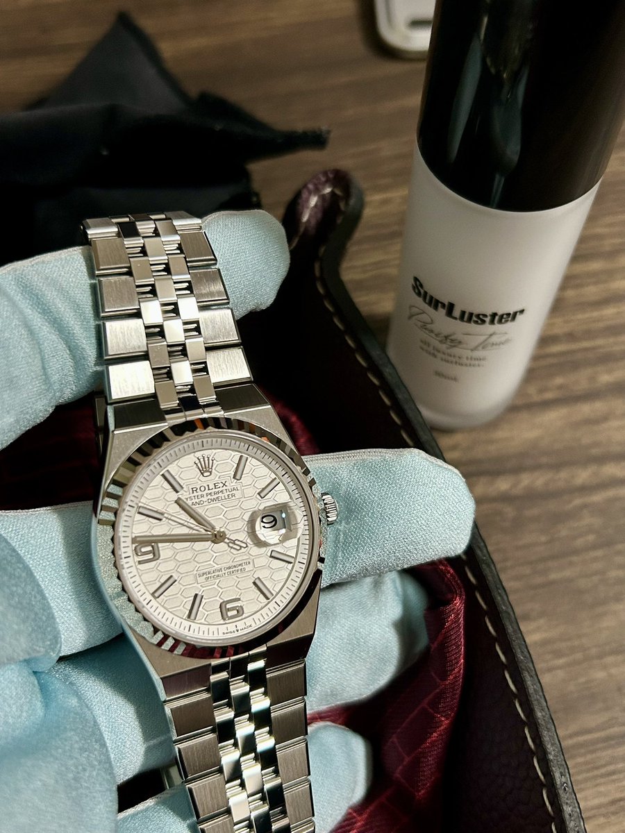 T Time & Tide tweet media