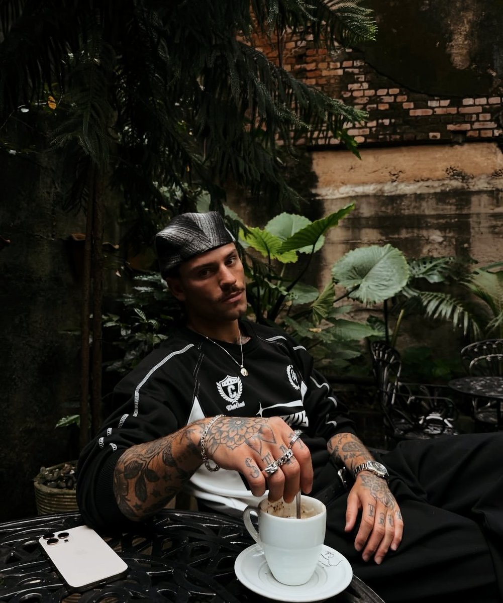 𝑵𝑰𝑨𝑵 tweet media