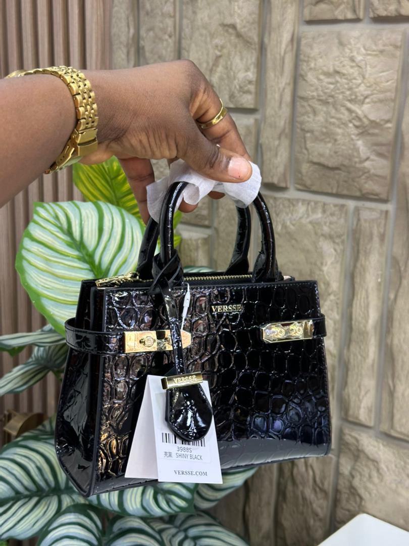 ‘Rera 💜 HAVILS WEARS tweet media