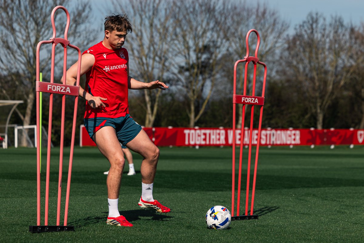 Wrexham AFC tweet media