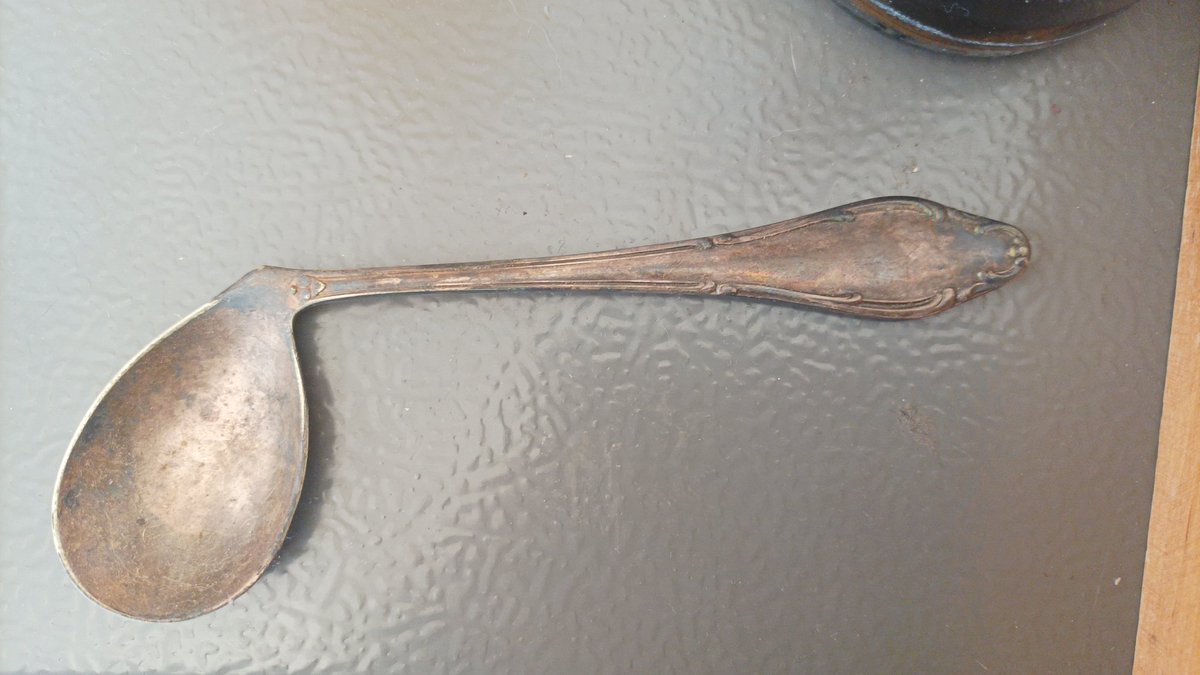 Bürgerfrau 🇩🇪💙✌🏻📚🤍🕯️ tweet media