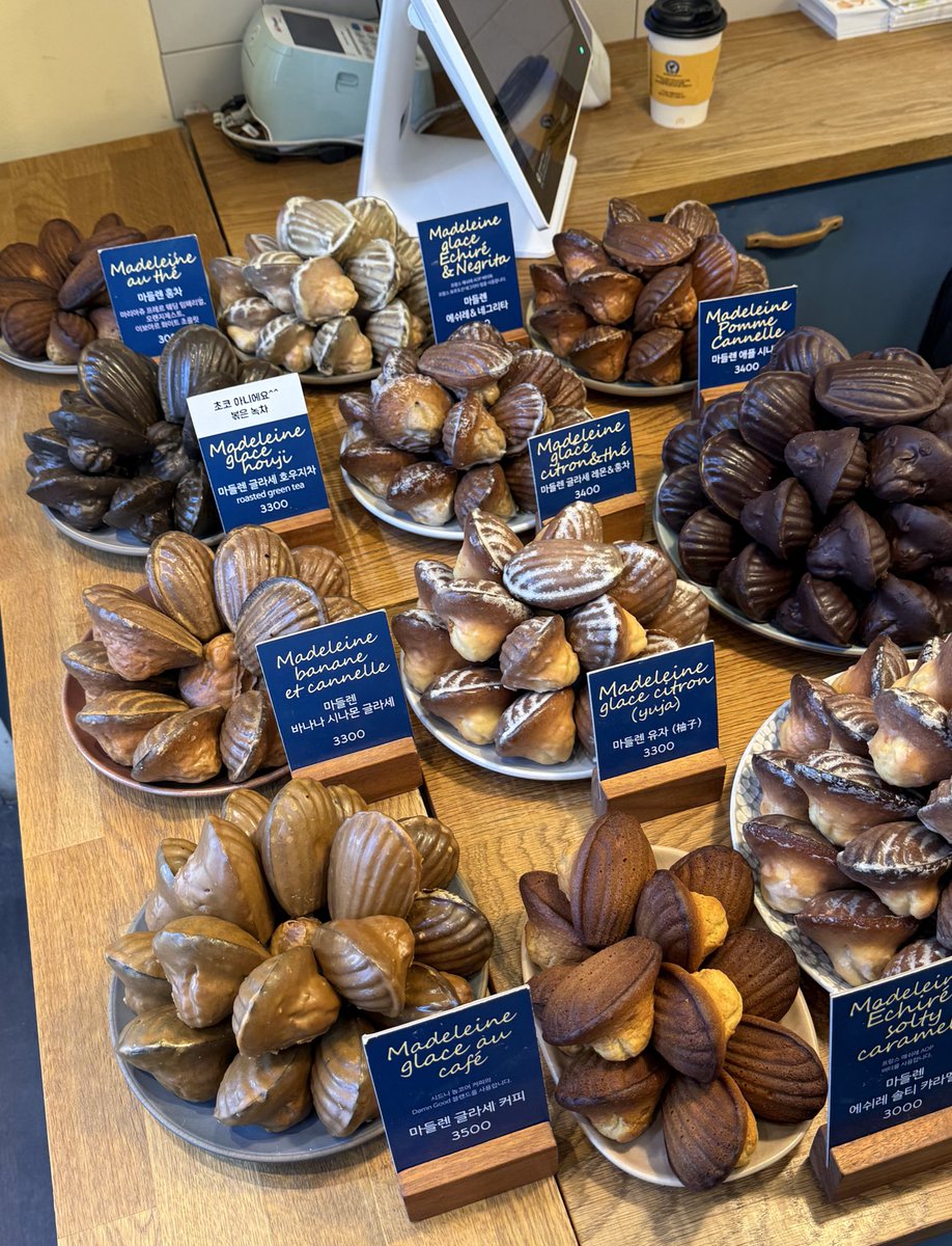 피니ꗯ tweet media