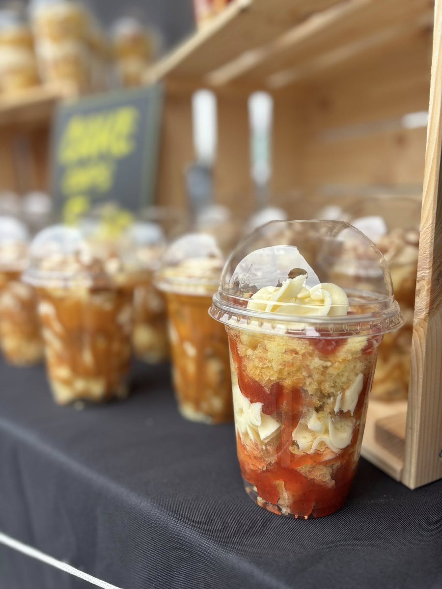 CommunityAd Ltd tweet media