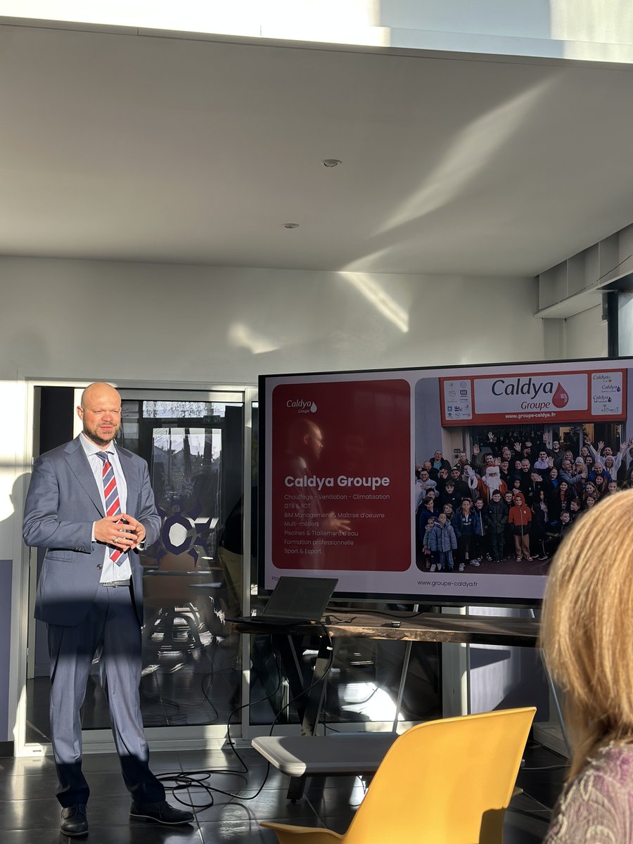 Medef Val d'Oise tweet media