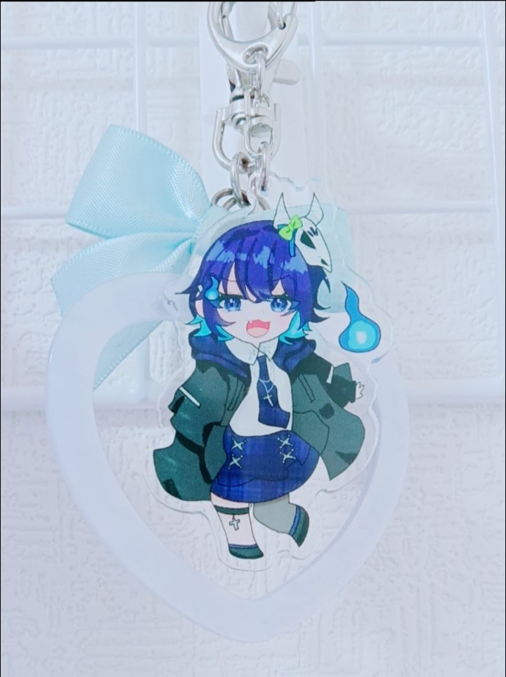 あいる tweet media