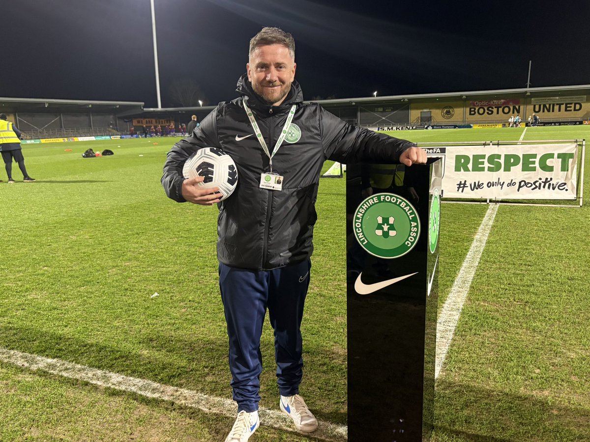 Ryan Oates tweet media