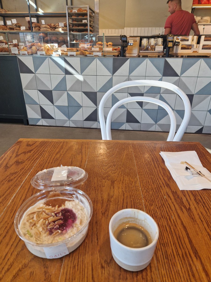 Joan Smith tweet media