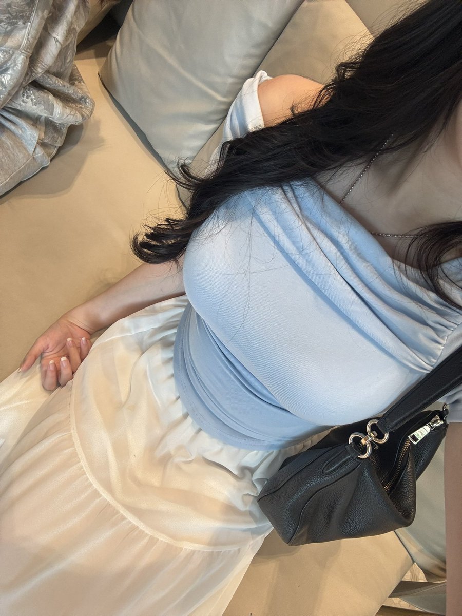 小鱼不游泳 tweet media