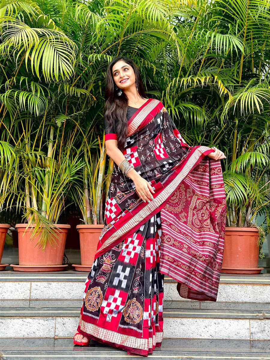 namasteFirst tweet media