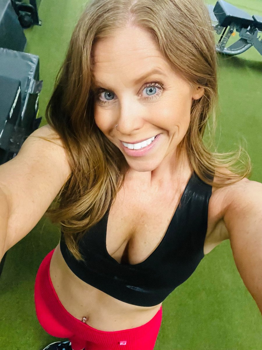 Kim Wacker tweet media