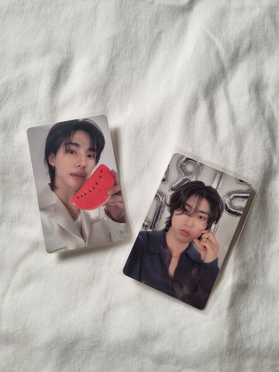 doolsetjin's tweet photo. Wts / want to sell 

Micro keyring quokka han 200k 
Dispact summer han hyunjin 100k/each 
Mini pouch skzoo fanmeeting quokka han skz 200k https://t.co/wg3pYlD28L