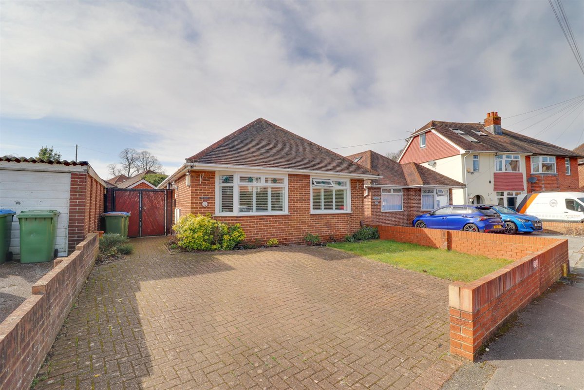 Field Palmer Estate Agents tweet media