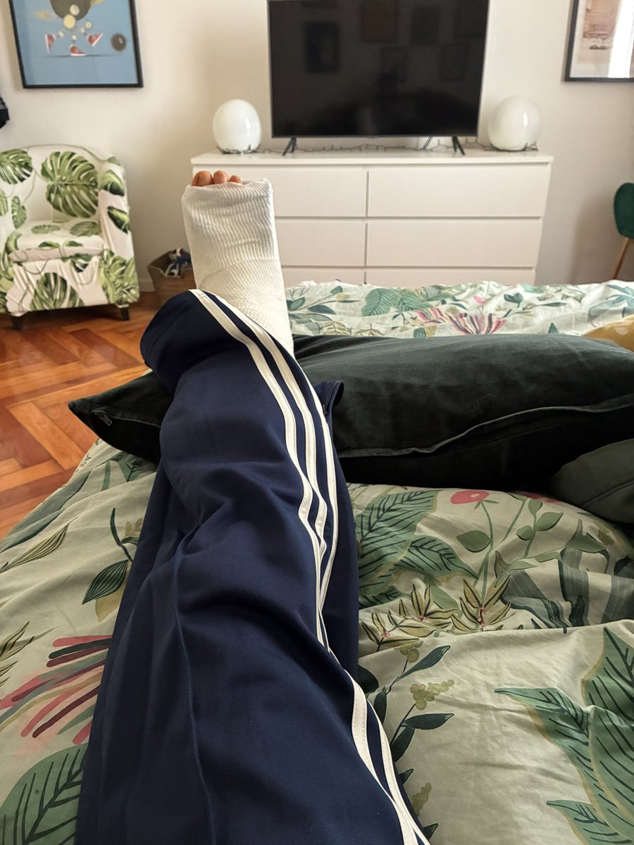 SuDeDoss tweet media