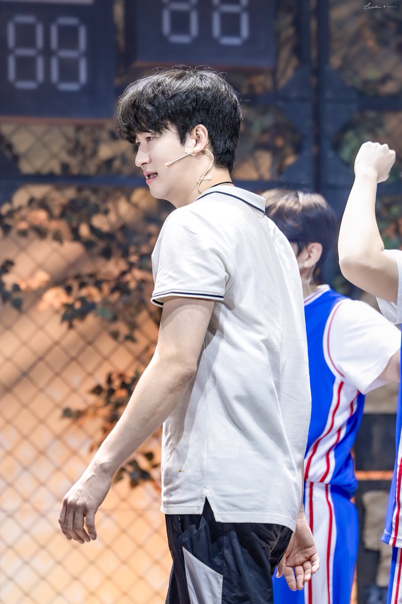 260317 전설의 리틀 농구단
커튼콜

종우 役 #안재영