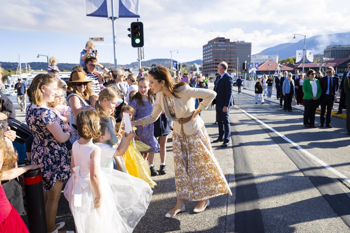 Australian Government tweet media