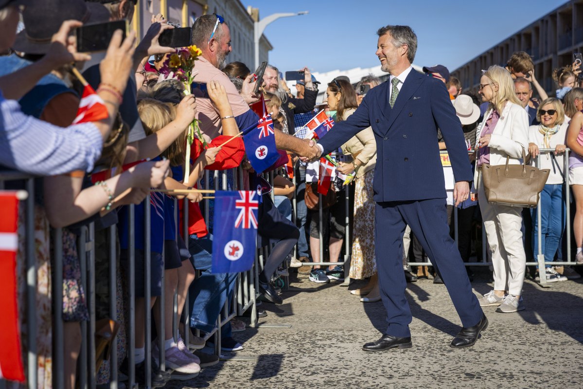 Australian Government tweet media