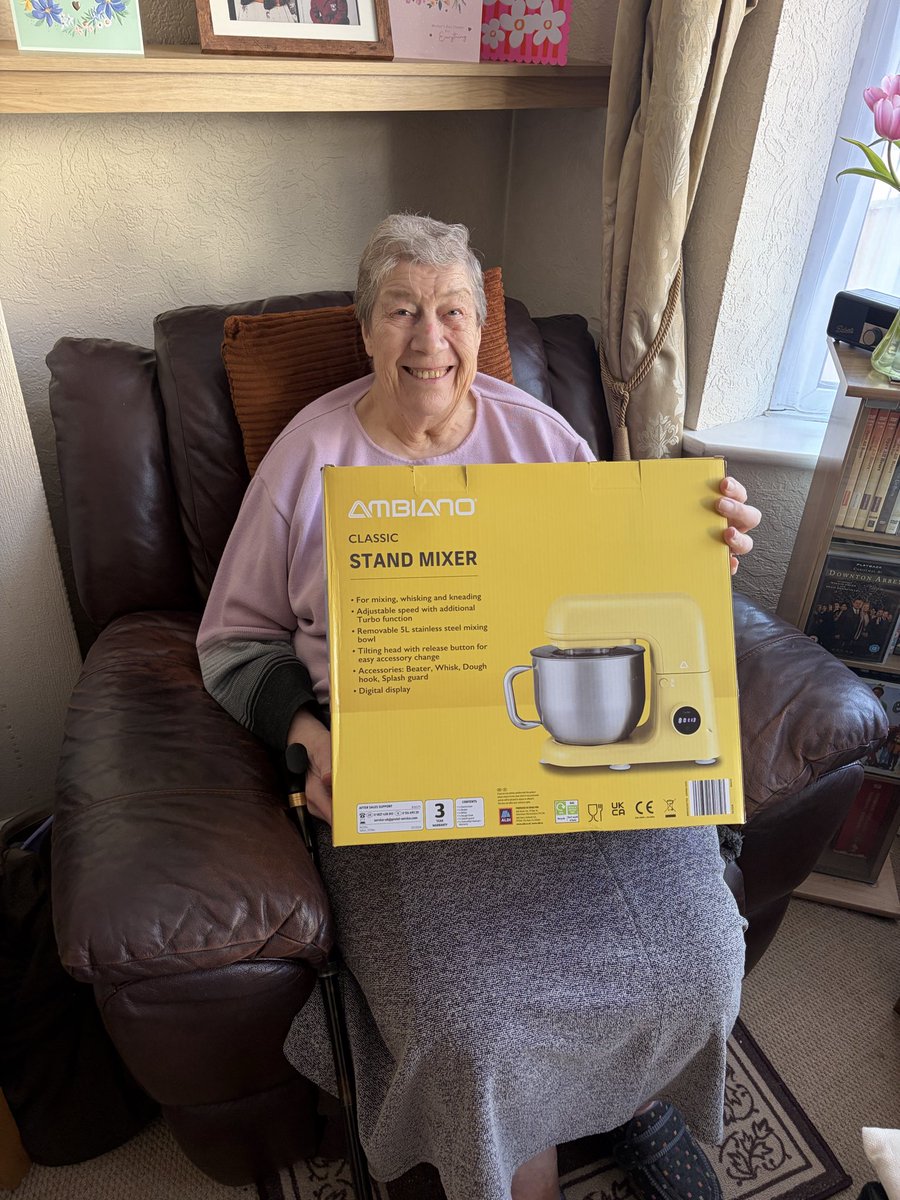 Amy Coleman tweet media