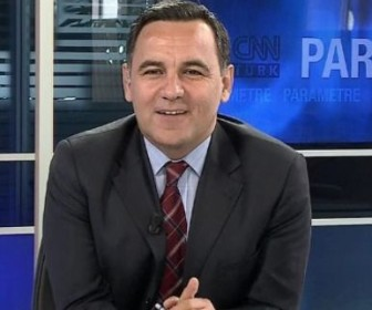 Deniz Zeyrek: 

"Akın Gürlek'in Eti Maden'in Lüksemburg şubesinde yönetim kurulu üyeliği yaptığı ortaya çıkmıştı. 

Eğer Lüksemburg'a hiç gitmediyse, o zaman hiç gitmeden huzur hakkı almış."

#EmekliyeAraZamHemen