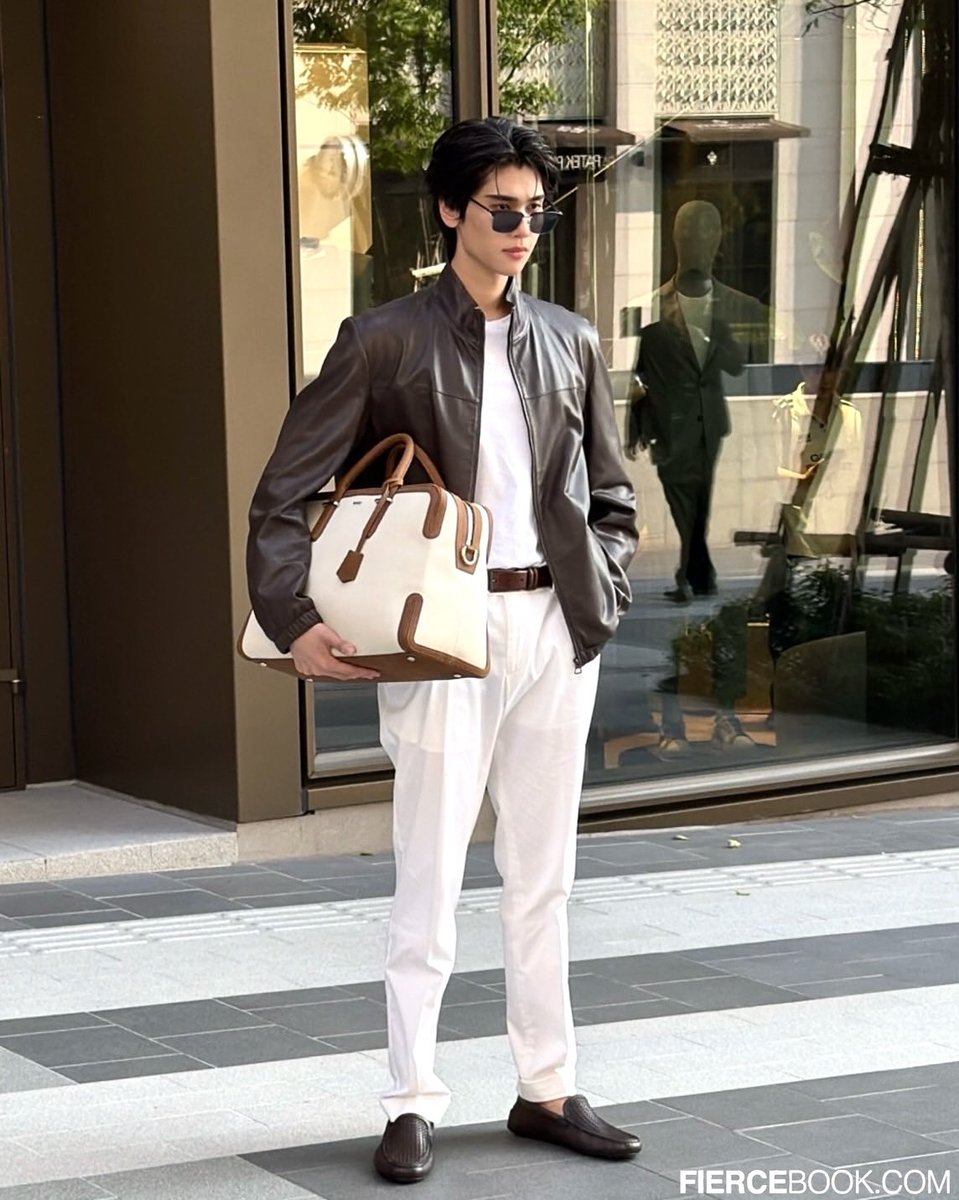 Fiercebook tweet media