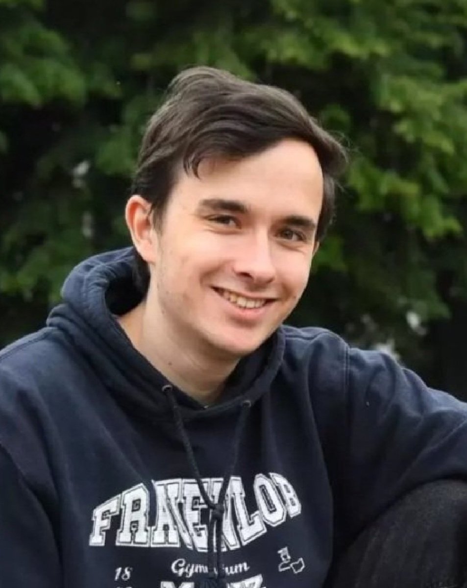 Prof. Dr. Vorzimmerdame 🇭🇷 tweet media